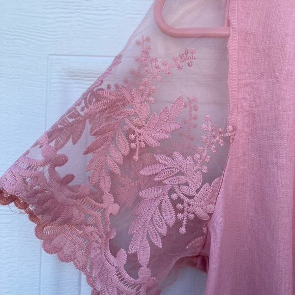 NWT Iris Small Pink Lace Sleeves Blouse - Picture 4 of 12